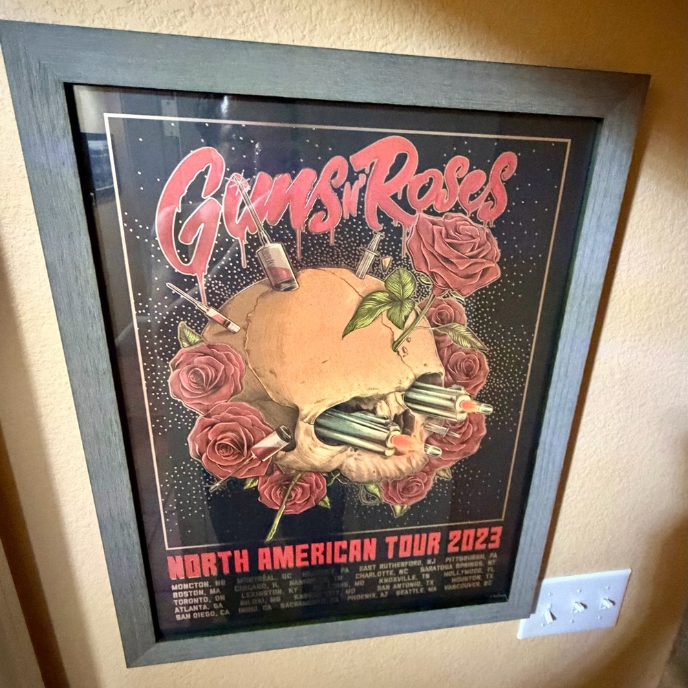 Guns n' Roses Framed 2023 Tour OFFICAL LITHO LITHOGRAPH #634/1000 Silver Foil
